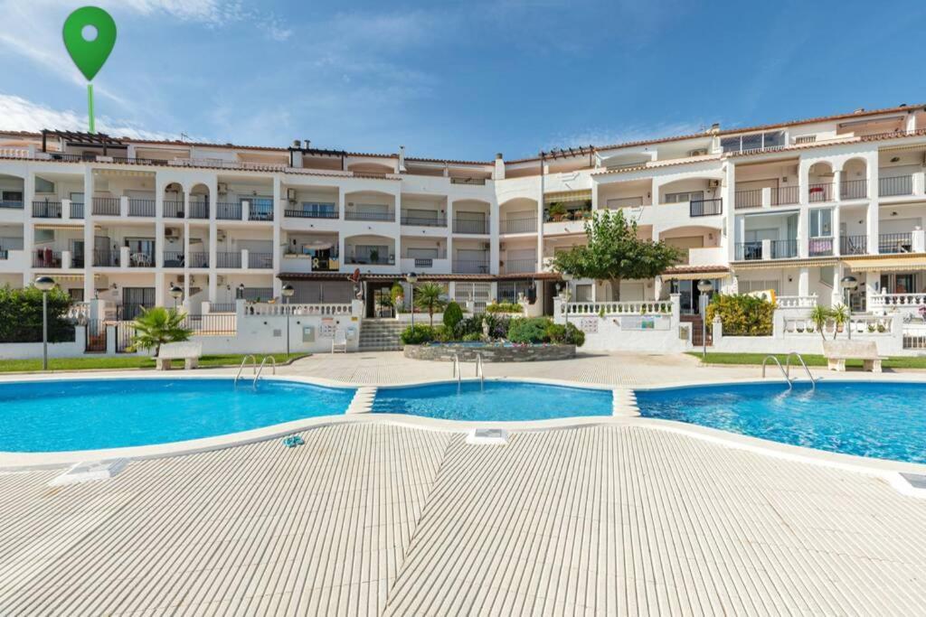Flateli Empuriabrava Apartment Exterior foto